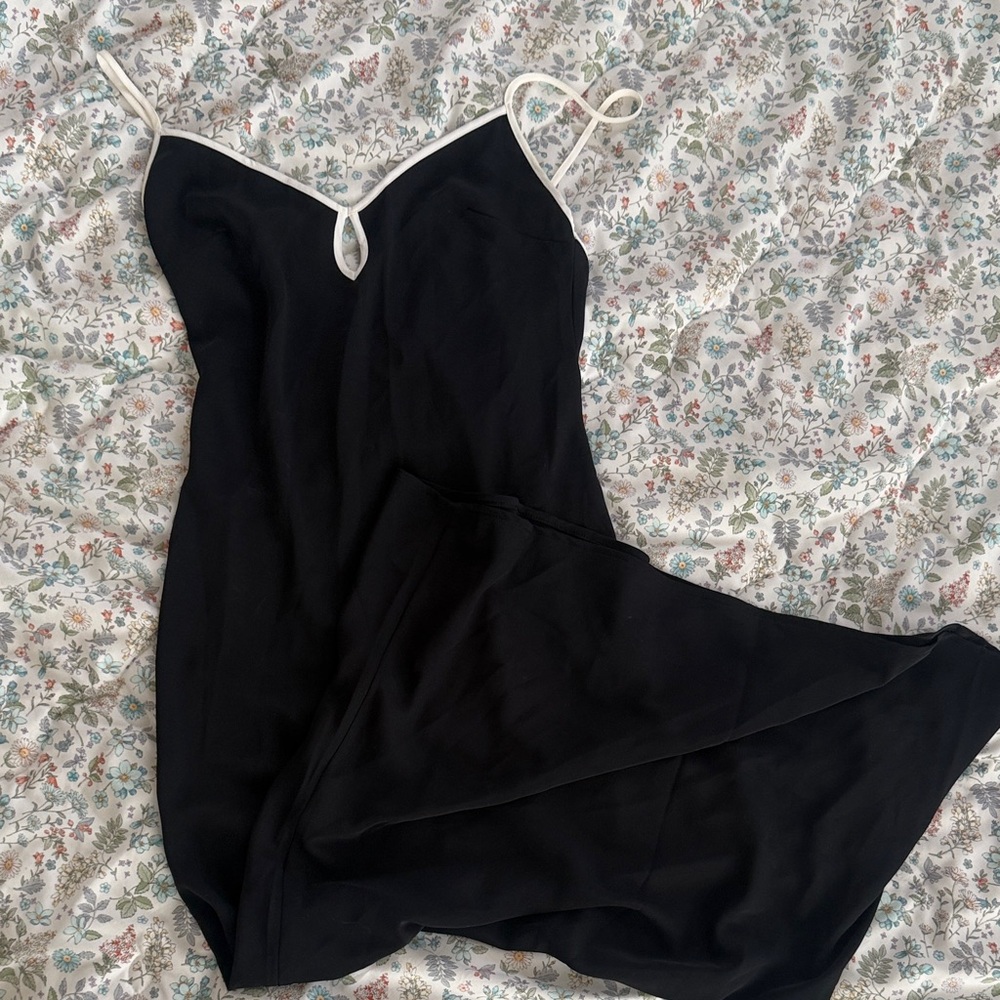 Abercrombie & Fitch Black and White Chemise